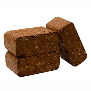 Bûches densifiées de nuit – bois compressé longue durée
